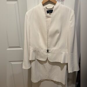 Karen Millen Women's Ivory Suit size 10